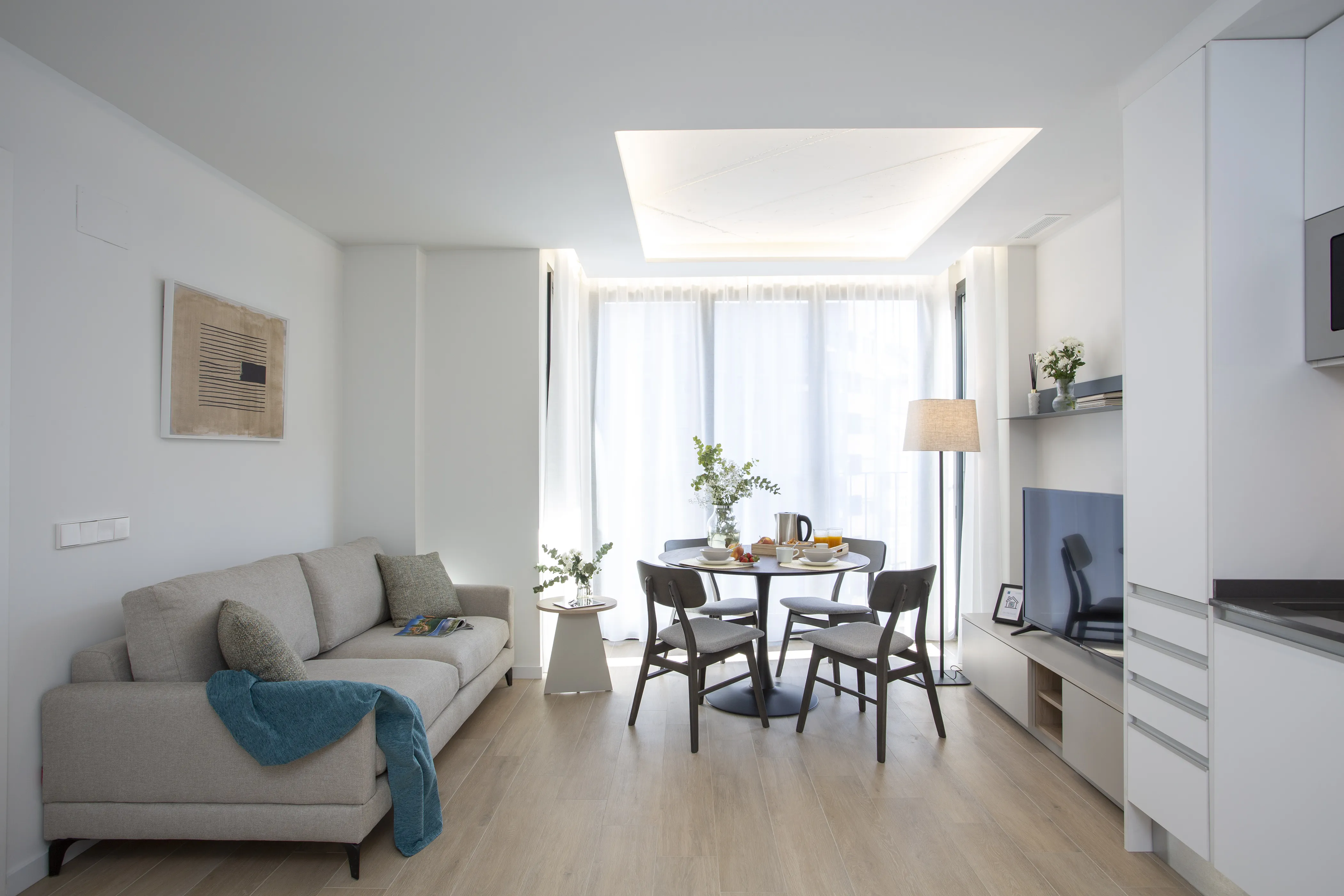 Monthly Rentals vs Airbnb in Valencia