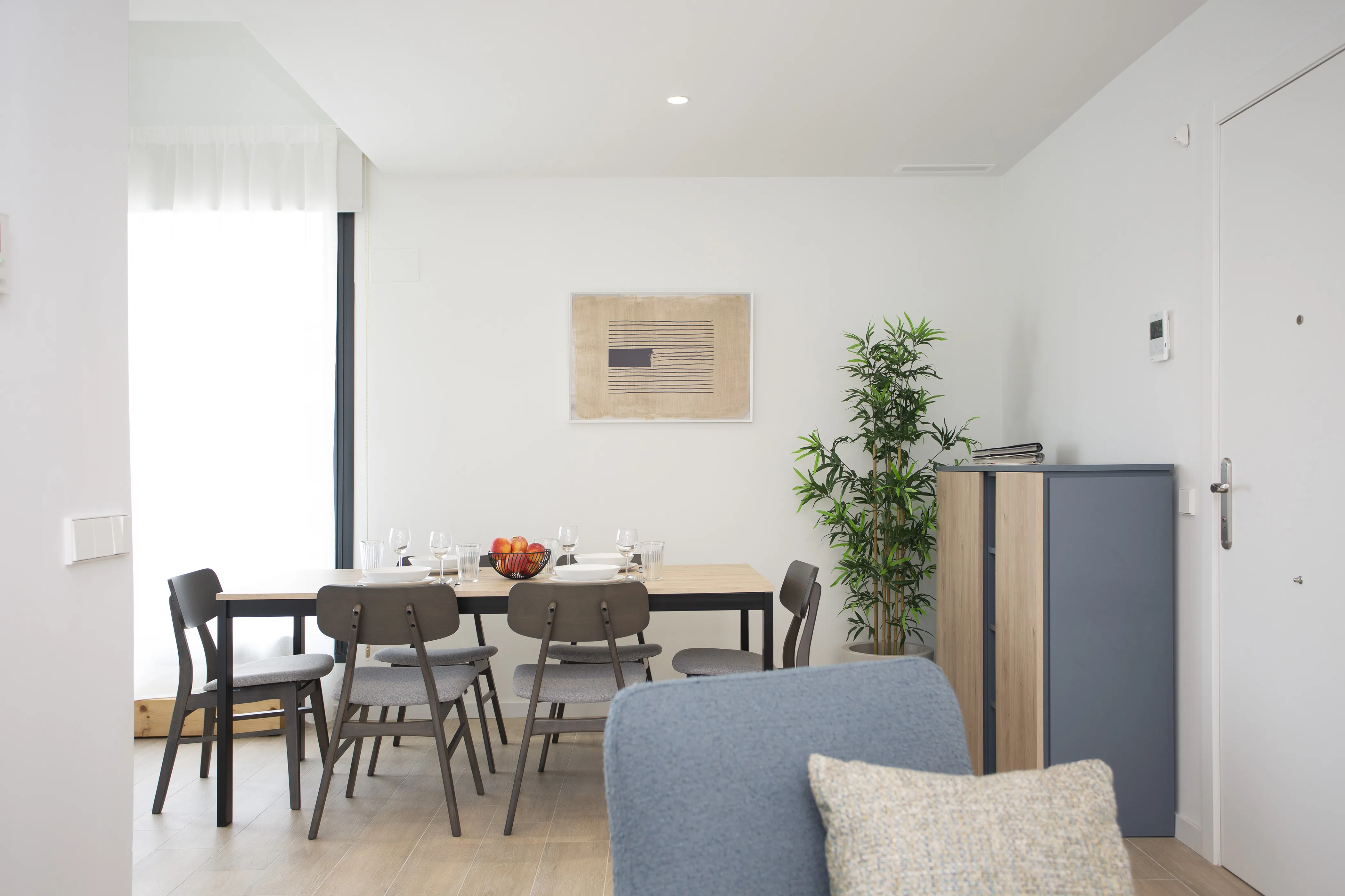 Furnished living room in a DLS Spaces mid-term rental apartment in Valencia